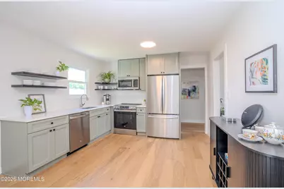 8 Knox Boulevard, Neptune Township, NJ 07753 - Photo 12
