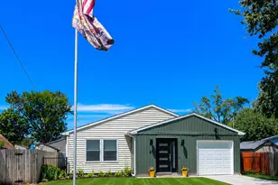 27 Passaic St, North Middletown, NJ 07758 - Photo 2