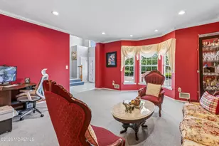 19 Trish Ct, Matawan, NJ 07747 - Photo 8