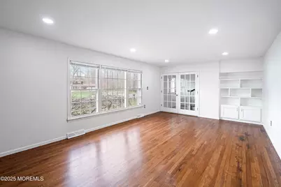 10 Monroe Court, South Brunswick Township, NJ 08540 - Photo 8