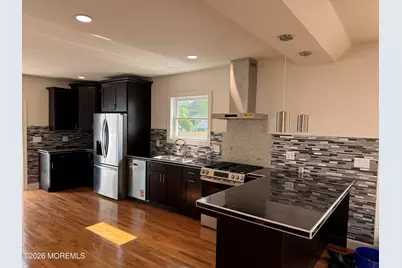 13 Locust Avenue, Red Bank, NJ 07701 - Photo 10