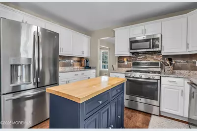 1254 Hereford Close, Toms River Township, NJ 08753 - Photo 10
