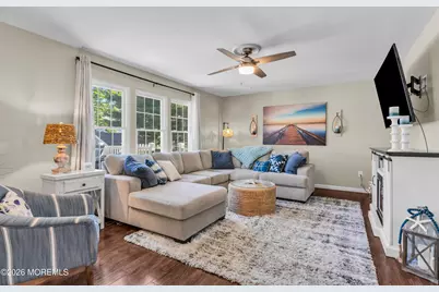 1254 Hereford Close, Toms River Township, NJ 08753 - Photo 14
