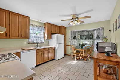 105 Valley Forge Drive, Little Egg Harbor, NJ 08087 - Photo 10