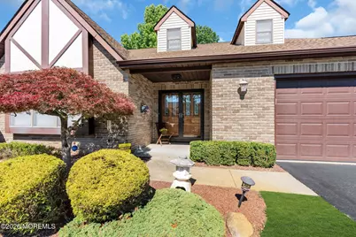 7 Abbey Lane, Marlboro Township, NJ 07746 - Photo 2
