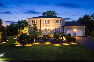 19 Dartmoor Dr, Manalapan Township, NJ 07726 - Photo 2