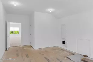 49 Sofia Dr, Manalapan Township, NJ 07726 - Photo 34