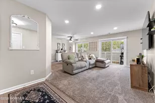 94 Briarwood Ct, Howell Township, NJ 07731 - Photo 4