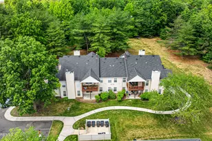 471 Hawthorne Pl, Morganville, NJ 07751 - Photo 36