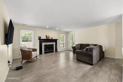 471 Hawthorne Place, Morganville, NJ 07751 - Photo 20