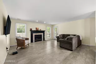 471 Hawthorne Pl, Morganville, NJ 07751 - Photo 20