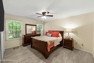 471 Hawthorne Place, Morganville, NJ 07751 - Photo 24