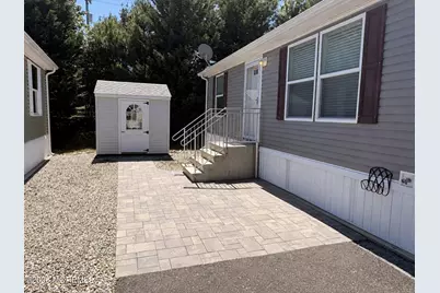 22 Baltimore Avenue, Manahawkin, NJ 08050 - Photo 2