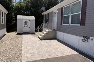 22 Baltimore Ave, Manahawkin, NJ 08050 - Photo 2