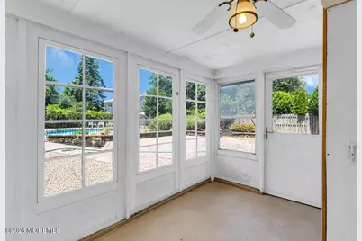 517 Riverwood Park, Point Pleasant, NJ 08742 - Photo 6