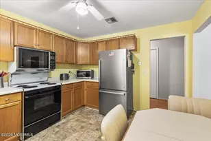 41 Hudson Pkwy, Manchester Township, NJ 08759 - Photo 16