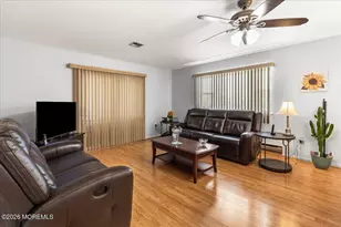 41 Hudson Pkwy, Manchester Township, NJ 08759 - Photo 10