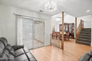 521 Woodbine Ln, Lakewood, NJ 08701 - Photo 14