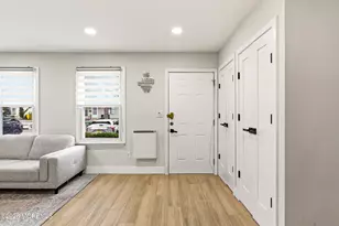 138 Stratford Pl, Lakewood, NJ 08701 - Photo 6