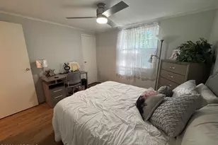 440 Charles Pl, Freehold, NJ 07728 - Photo 18
