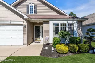 55 Cypress Point Ln, Jackson, NJ 08527 - Photo 4