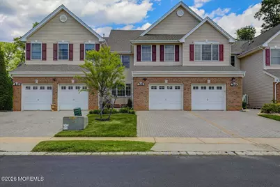 38 Smock Court, Manalapan Township, NJ 07726 - Photo 2
