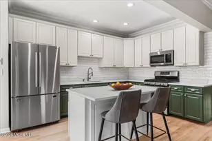 38 Smock Ct, Manalapan Township, NJ 07726 - Photo 12