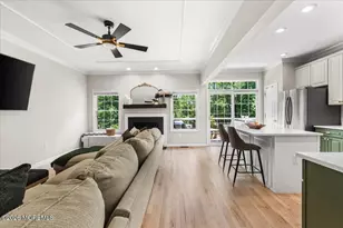 38 Smock Ct, Manalapan Township, NJ 07726 - Photo 10