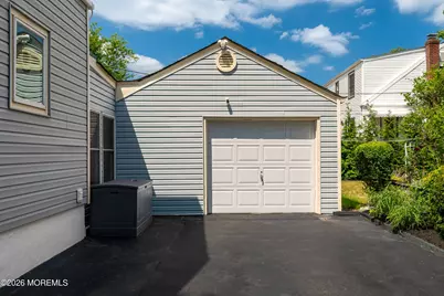 8 W Lake Road, Red Bank, NJ 07701 - Photo 26