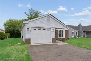 15 Frilham Ln, Manchester Township, NJ 08759 - Photo 2
