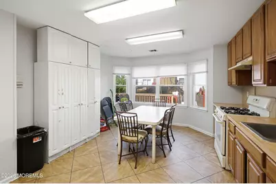21 Kingsfield Drive, Lakewood, NJ 08701 - Photo 14