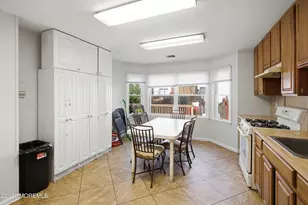 21 Kingsfield Dr, Lakewood, NJ 08701 - Photo 14