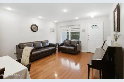 21 Kingsfield Drive, Lakewood, NJ 08701 - Photo 6