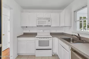 967 Raleigh Dr, Toms River Township, NJ 08753 - Photo 10