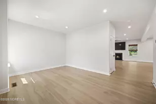 18 Annapolis St, Farmingdale, NJ 07727 - Photo 6