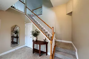 512 Abby Rd, Middletown, NJ 07748 - Photo 2