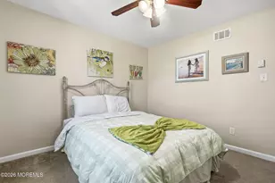 69 William And Mary Sq, Freehold, NJ 07728 - Photo 16