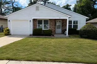 20 Mariner Pl, Brick, NJ 08723 - Photo 1