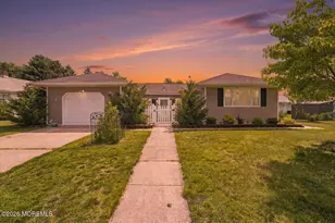 20 Le Lamentin Dr, Toms River Township, NJ 08757 - Photo 2