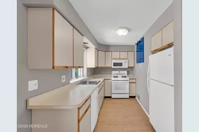 2230 Bridge Avenue #4, Point Pleasant, NJ 08742 - Photo 8