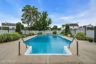 42 Crown Cir, Lakewood, NJ 08701 - Photo 44