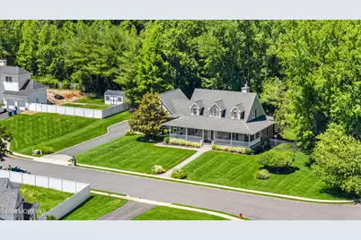 24 Kerr Lane, Matawan, NJ 07747 - Photo 2