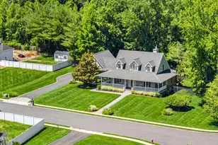 24 Kerr Ln, Matawan, NJ 07747 - Photo 2