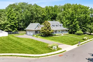 24 Kerr Ln, Matawan, NJ 07747 - Photo 6