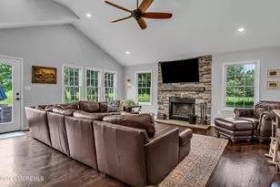 229 Dutch Lane Rd, Freehold, NJ 07728 - Photo 10