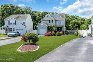 124 Atrium Dr, Brick, NJ 08723 - Photo 4