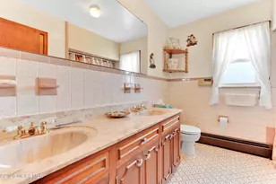 335 Maple Pl, Keyport, NJ 07735 - Photo 16