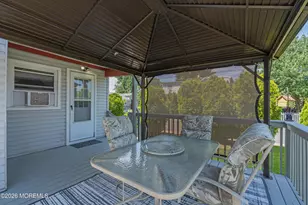 704 Monmouth Pkwy, North Middletown, NJ 07748 - Photo 20