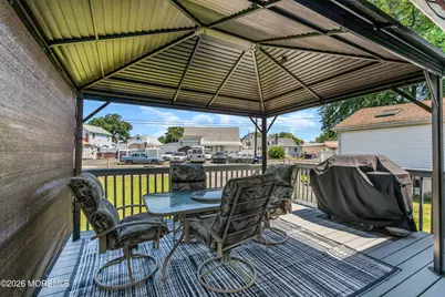 704 Monmouth Parkway, North Middletown, NJ 07748 - Photo 22