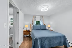 704 Monmouth Pkwy, North Middletown, NJ 07748 - Photo 14